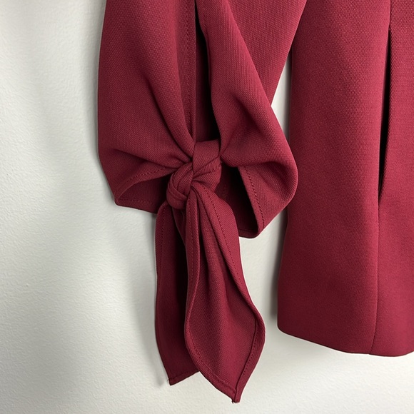 Cartonnier by Anthropologie women’s Tied-Sleeve Blazer in wine. Size 2P - Picture 7 of 13